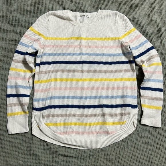 GAP Women’s Sweater | size medium - Picture 1 of 6
